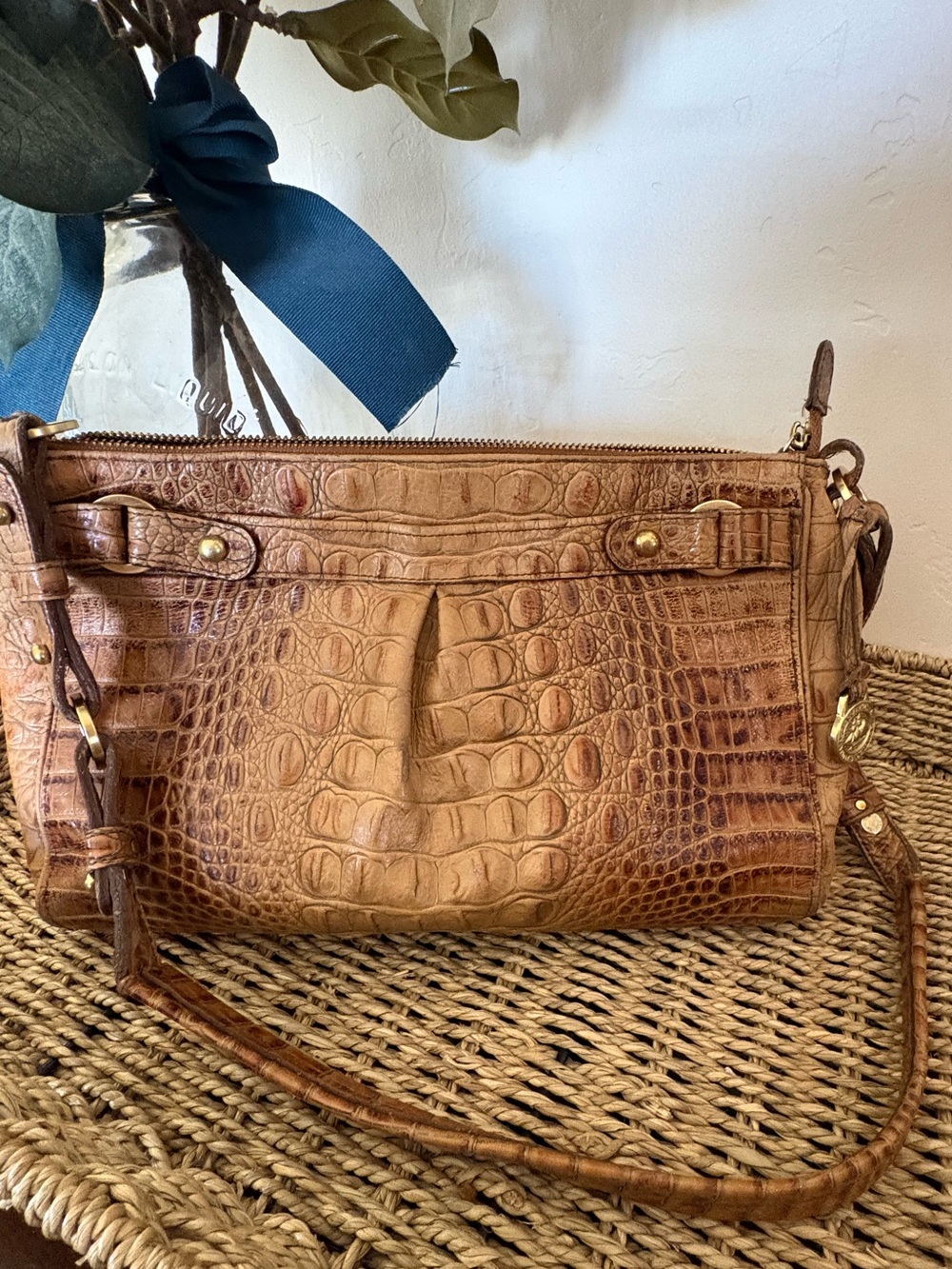 Vintage Brahmin Daria Croc Embossed Leather Shoulder Bag